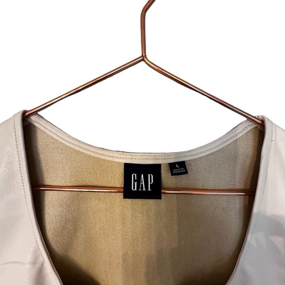 GAP vegan leather Women’s Sleeveless cream Scoop Bodysuit size large NWOT - Picture 7 of 7